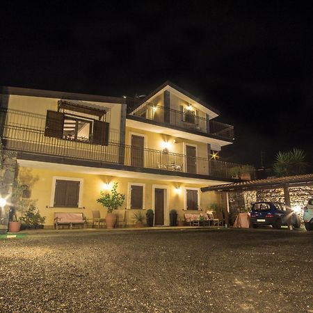 Villa Gusmano بيديمونتي إتنيو المظهر الخارجي الصورة