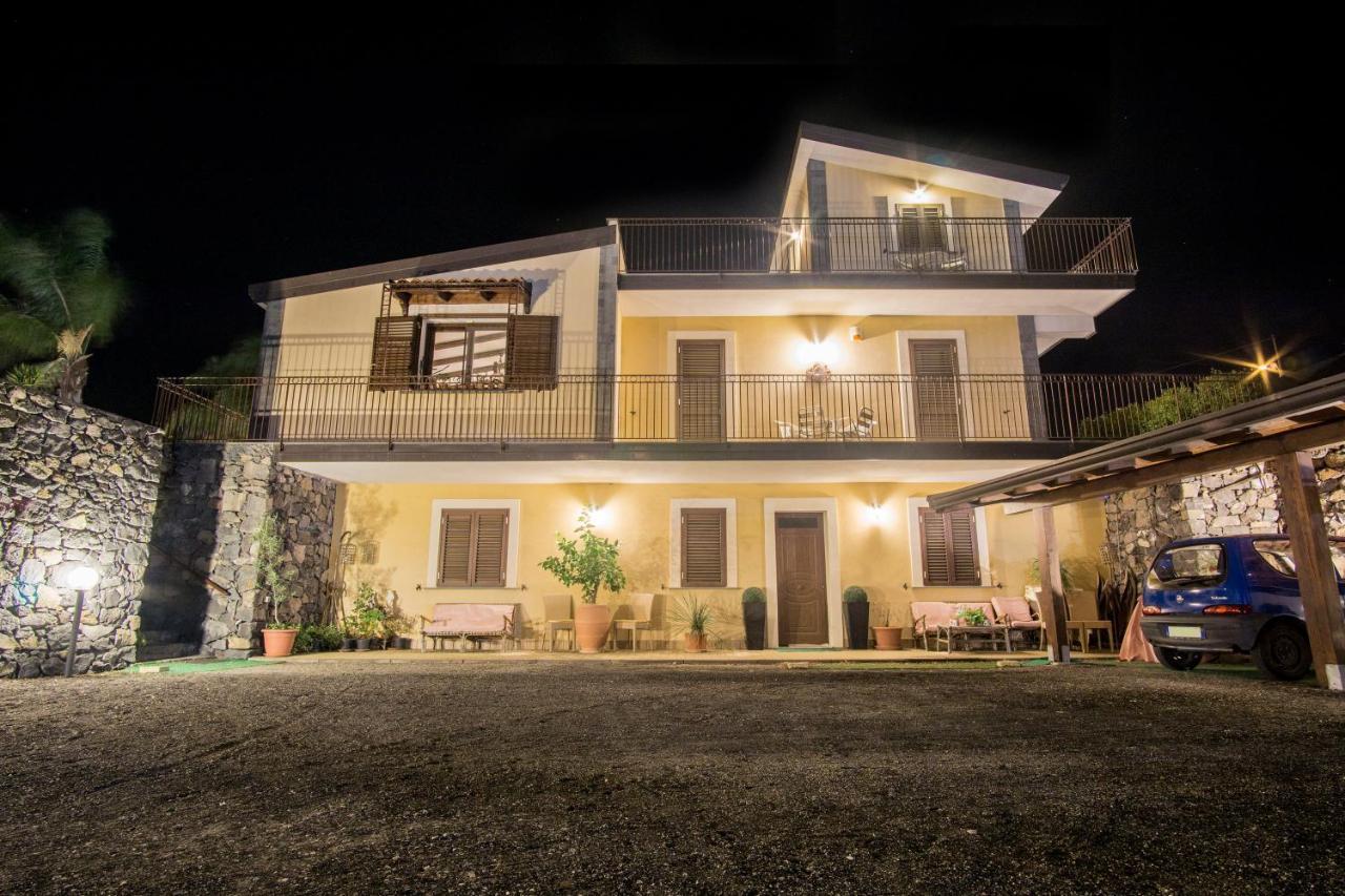 Villa Gusmano بيديمونتي إتنيو المظهر الخارجي الصورة